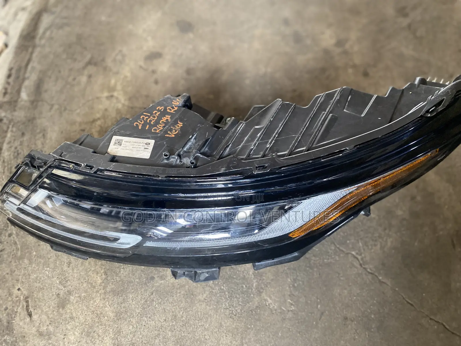Range Rover Velar 2022 Headlight