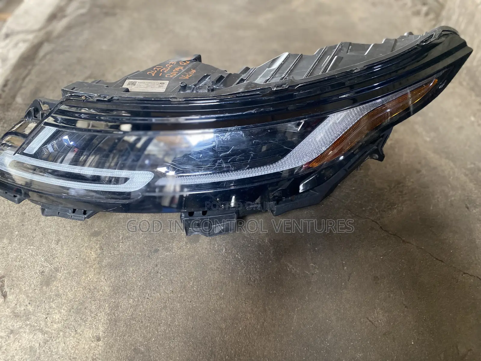 Range Rover Velar 2022 Headlight