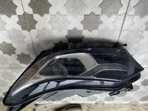 Equinox 2018 Headlight