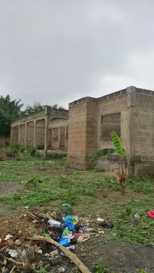 5bdrm House in Squado Ventures, Anyaa for sale