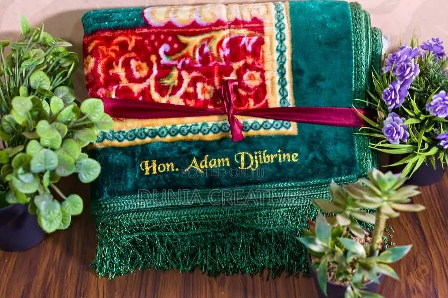 Personalized Prayer Shawl — Printed in Premium Gold