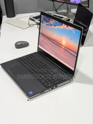 Laptop Dell Precision 7560 32GB Intel Core i7 SSD 512GB