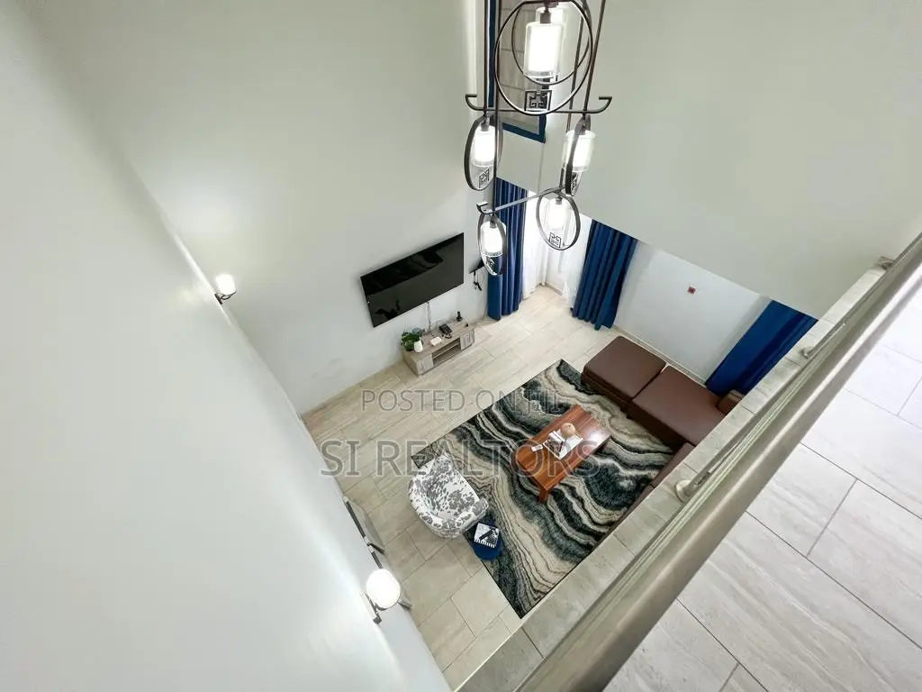 Furnished 4bdrm Townhouse / Terrace in Villa 1, Tseaddo for rent