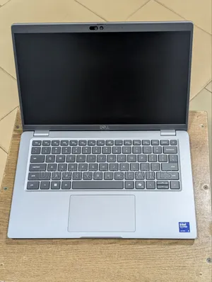 Laptop Dell Latitude 5450 16GB Intel Core Ultra 5 SSD 256GB