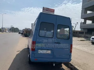 Volkswagen LT 2004 Blue