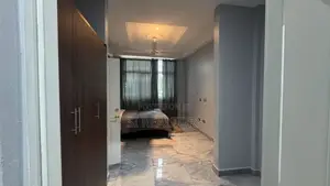 Furnished 3bdrm Apartment in 18 City View, Baatsona Total for rent