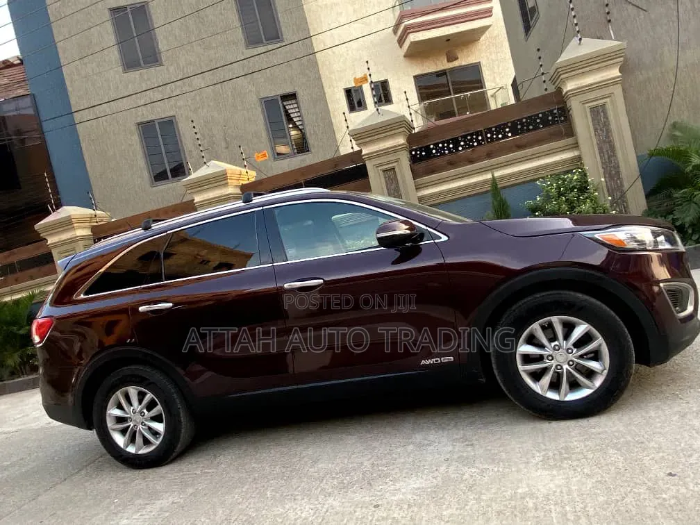 Kia Sorento 2017 Pink