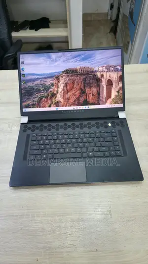 Laptop Dell 16GB Intel Core i9 SSD 1T