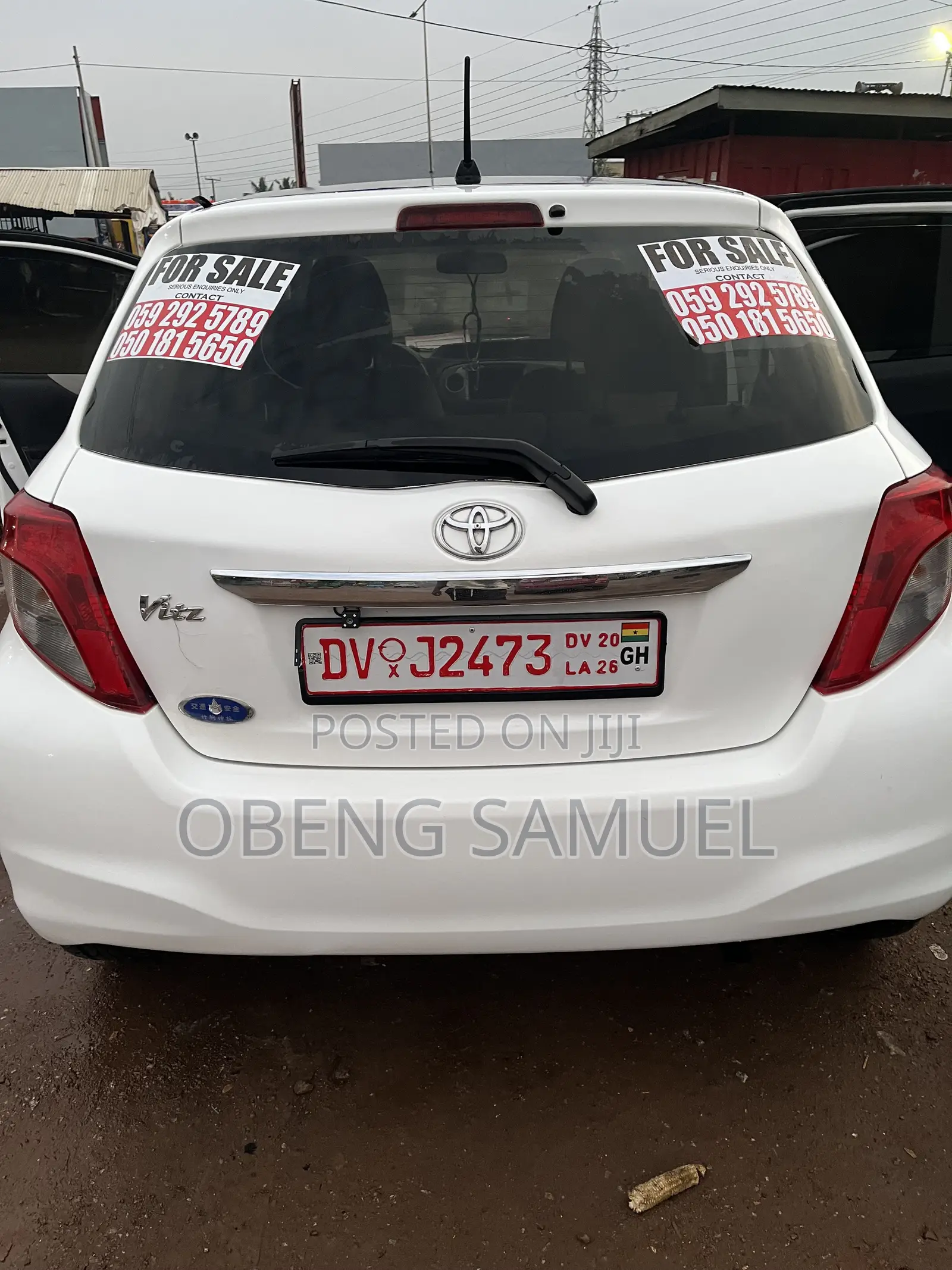 Toyota Vitz 1.3 FWD 5dr 2012 White