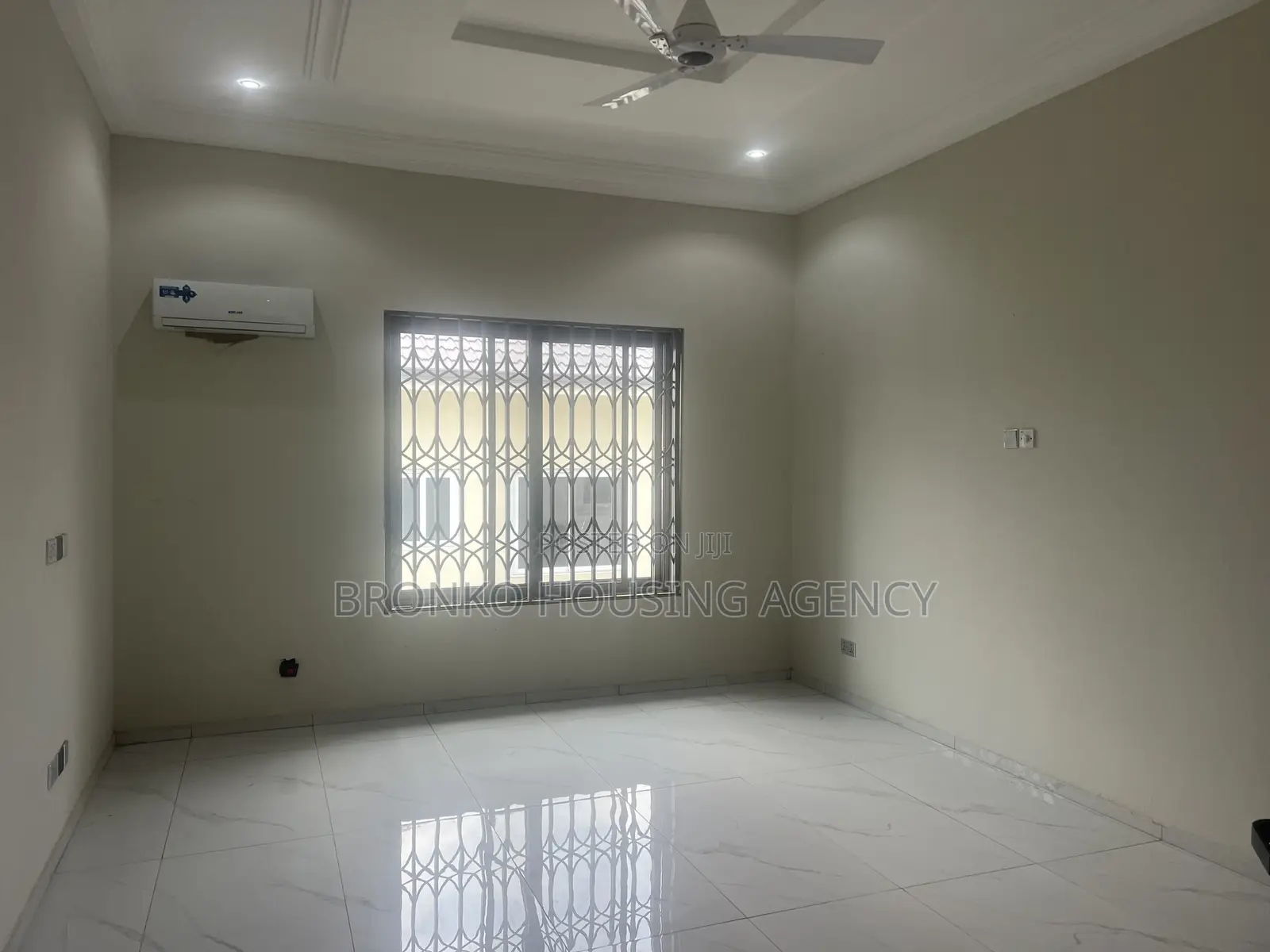 4bdrm House in Bronko Housing, Accra Metropolitan for rent