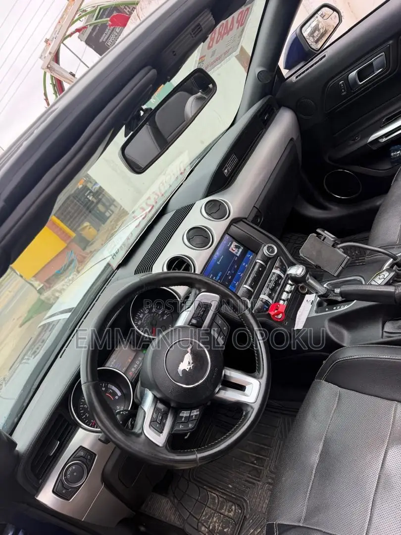 Ford Mustang EcoBoost Premium Convertible 2020 Blue