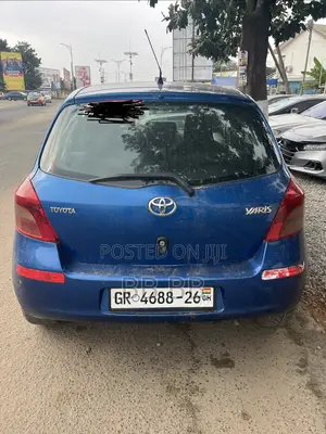 Toyota Yaris 2010 Blue