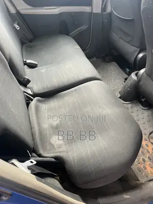 Toyota Yaris 2010 Blue