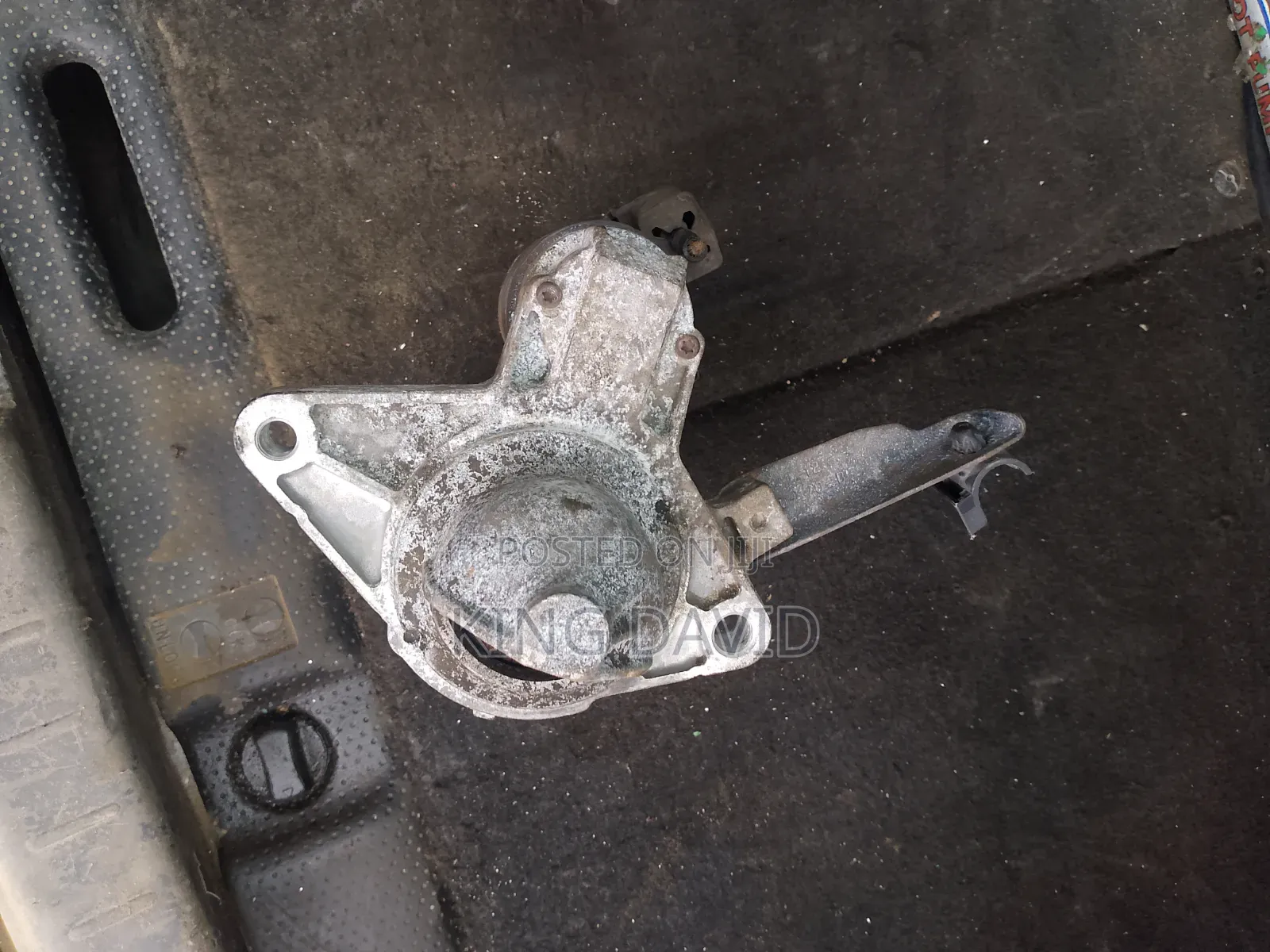 Toyota Vitz Alternator and Starter