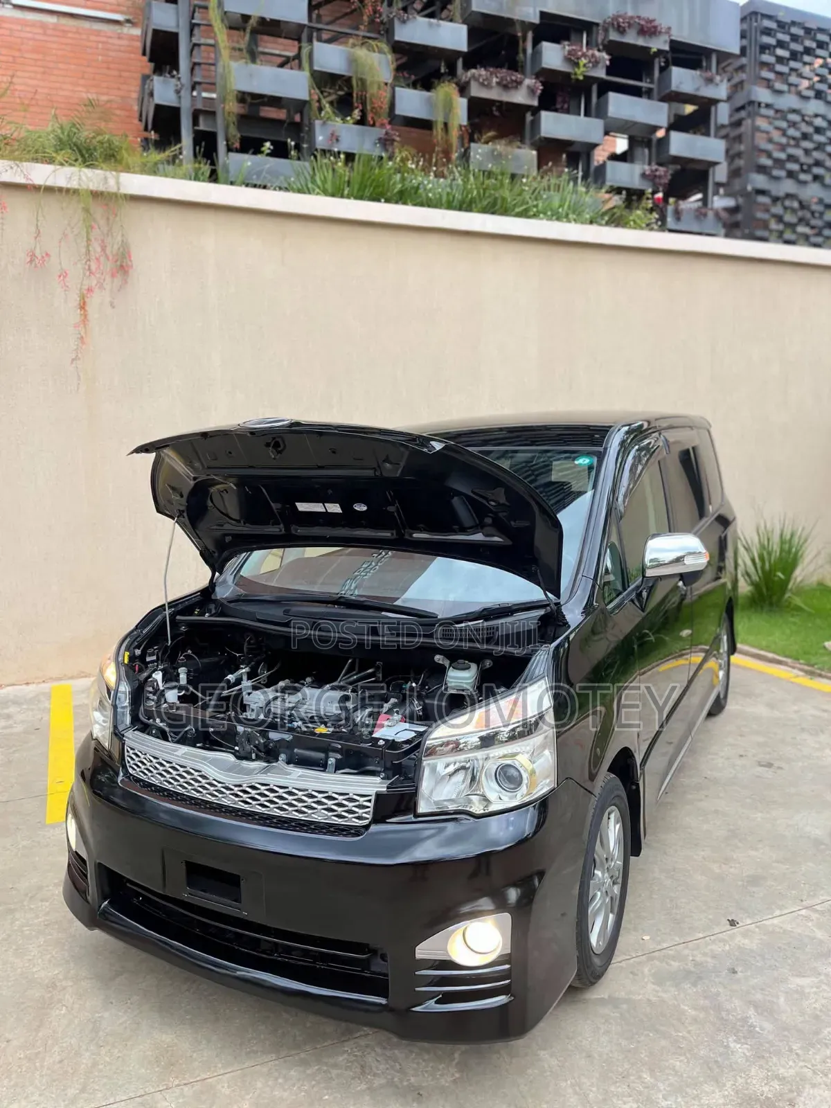 Toyota Voxy 2012 Black