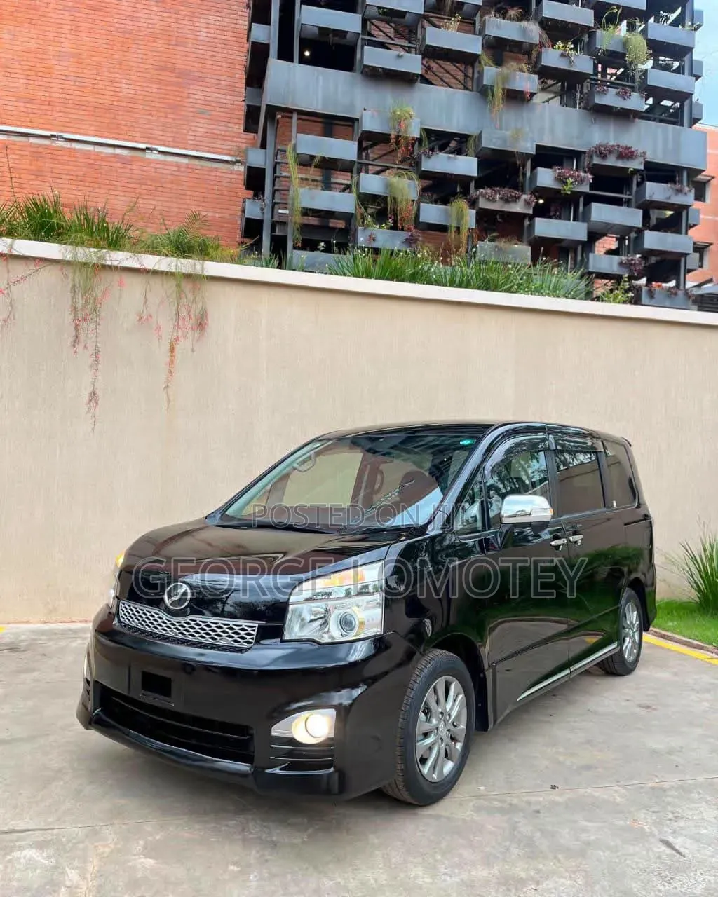 Toyota Voxy 2012 Black