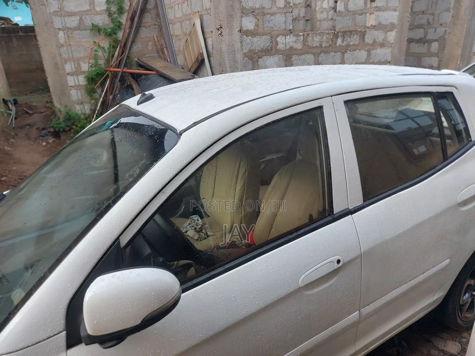 Kia Morning 2010 White