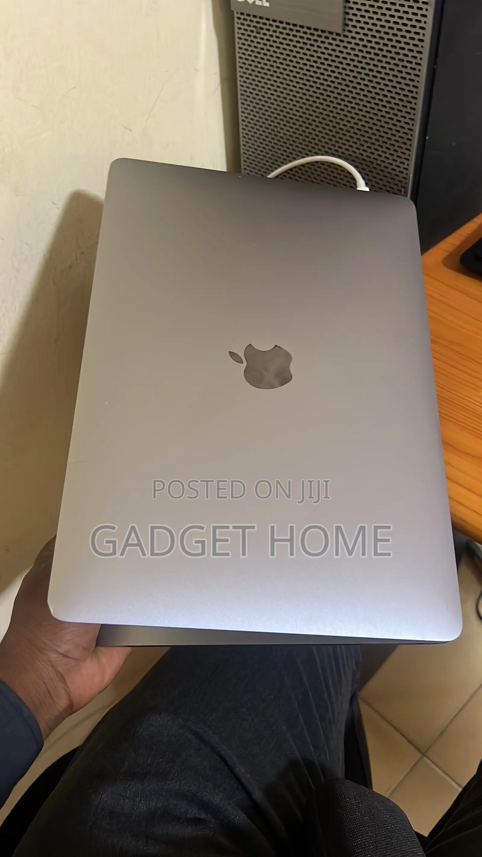 Laptop Apple MacBook Pro 2019 8GB Intel Core i5 SSD 128GB