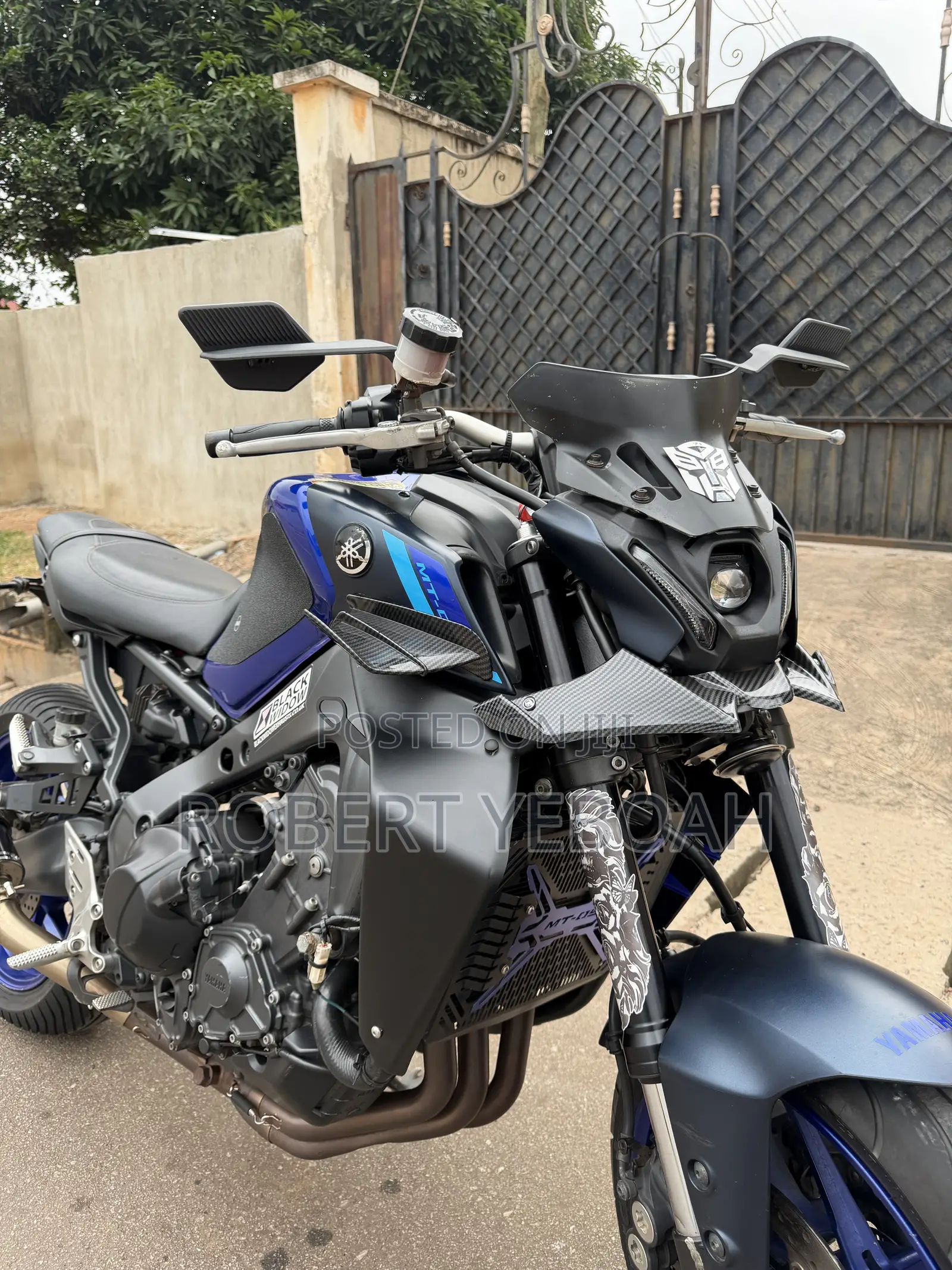 Yamaha 2023 Blue