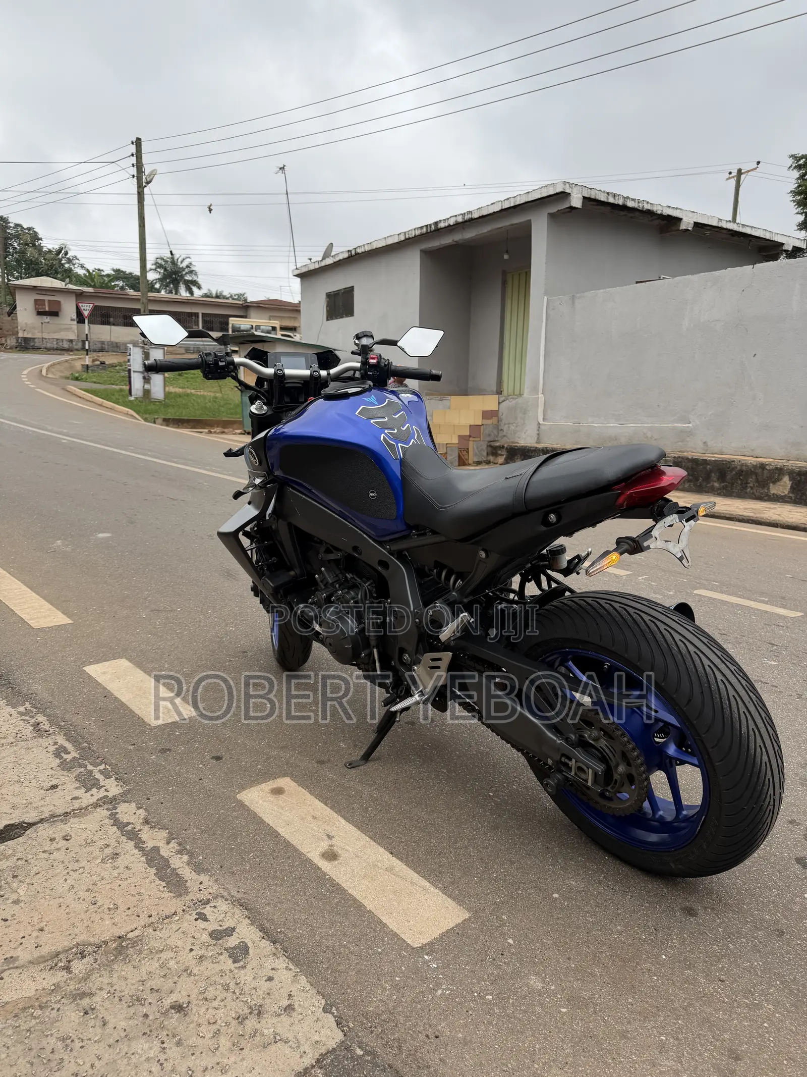 Yamaha 2023 Blue