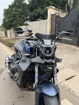 Yamaha 2023 Blue