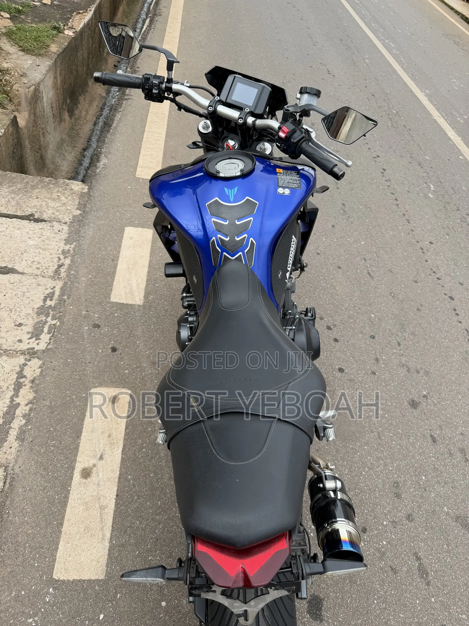 Yamaha 2023 Blue
