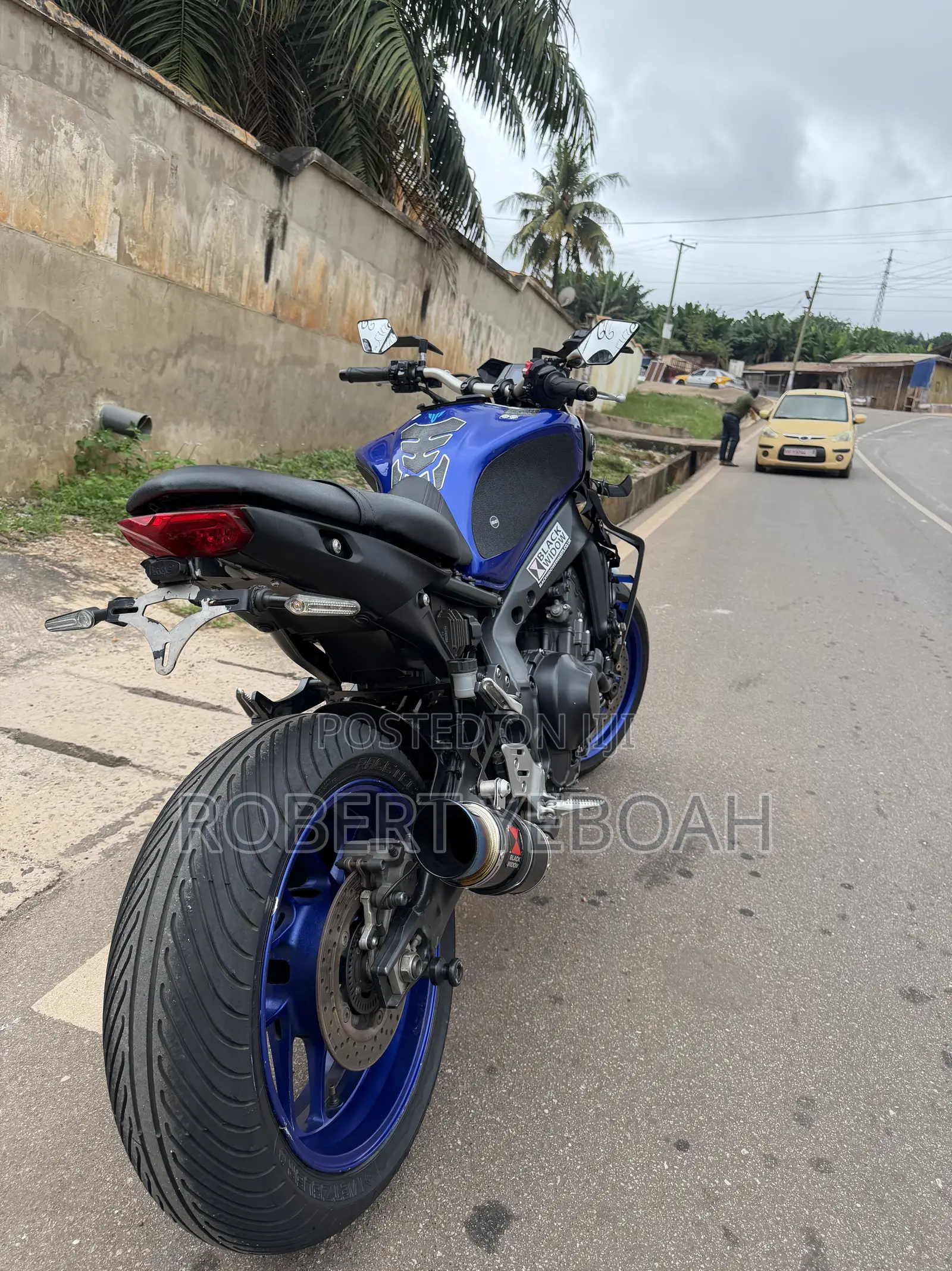 Yamaha 2023 Blue