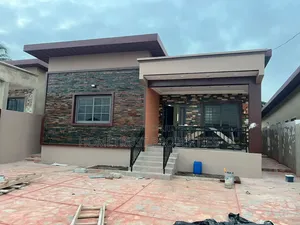 3bdrm House in Mallam Gbewe Zero for sale