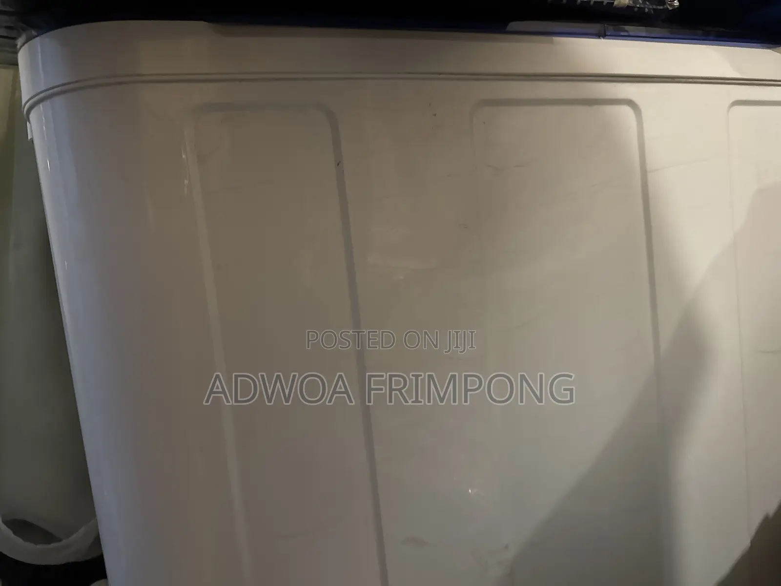 Slightly Used Hisense 7.5kg Twin Tub Washing Machine.