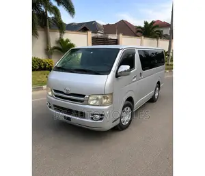 Toyota HiAce 2007 Silver