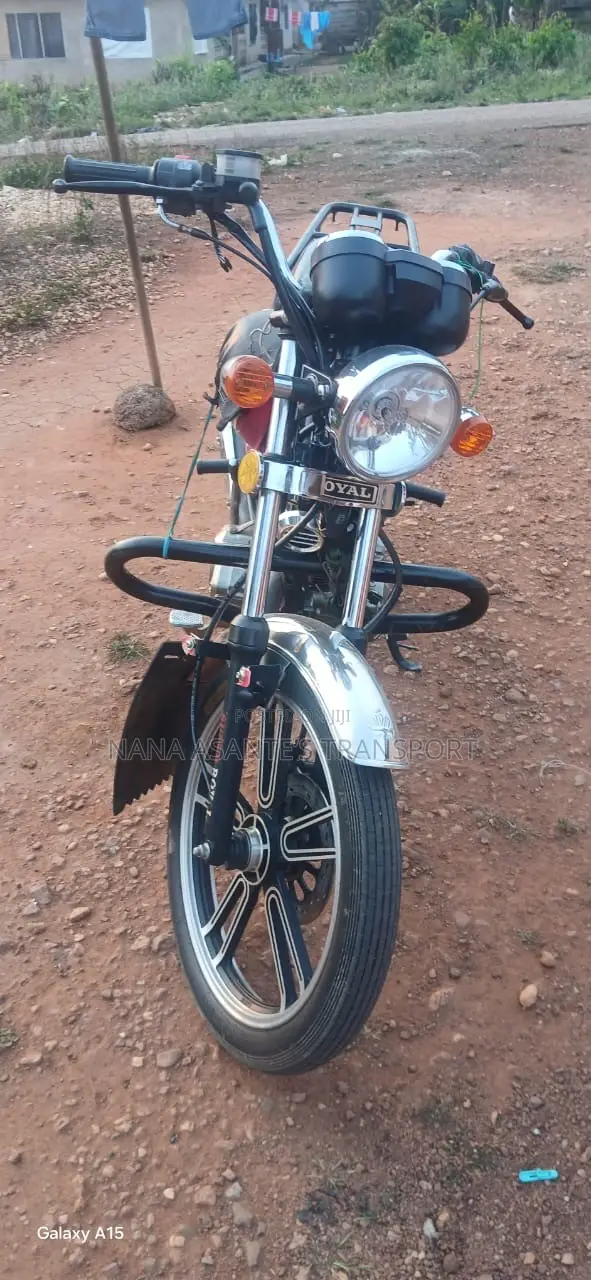 Royal Motorcycle 2026 Red