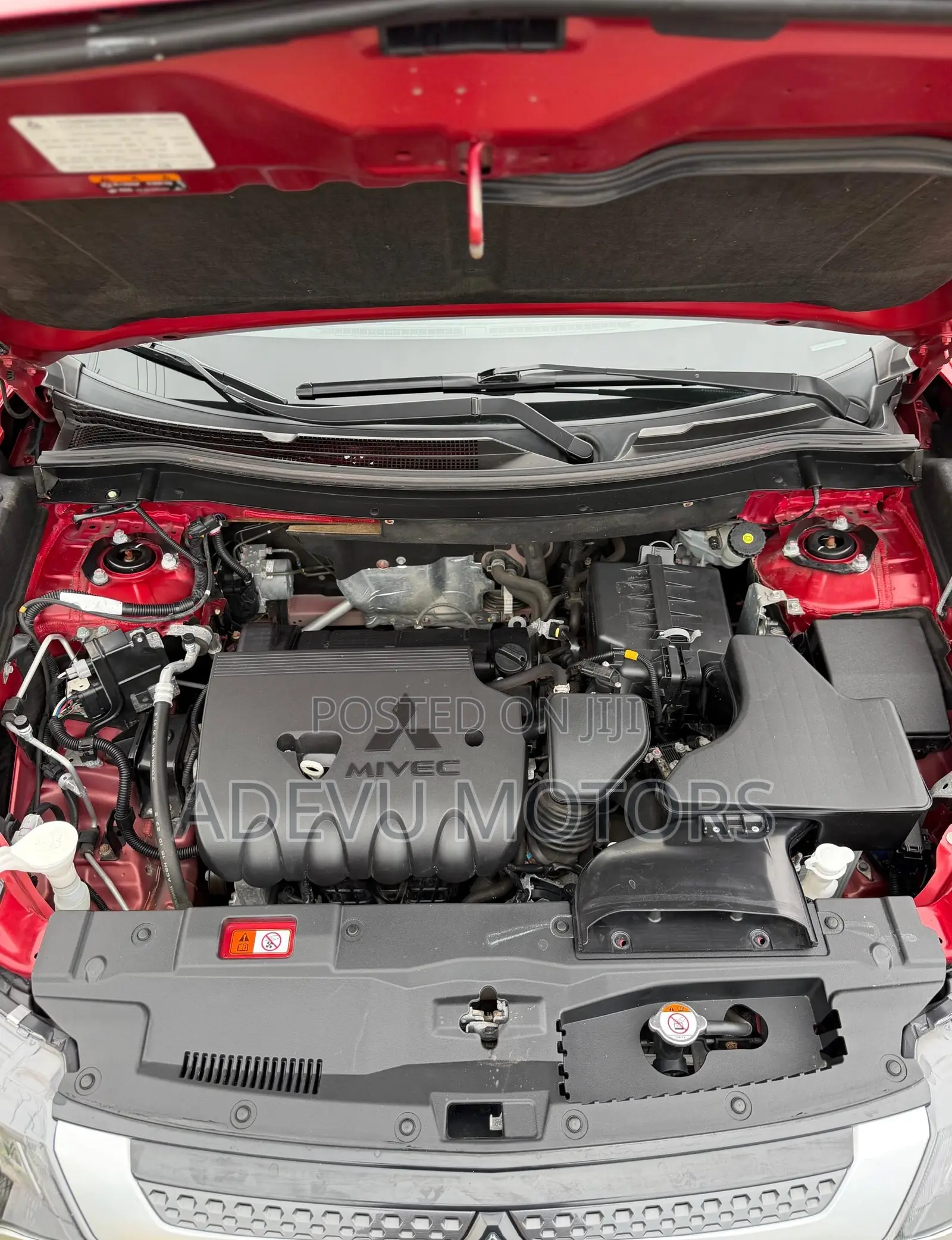 Mitsubishi Outlander SEL S-AWC 2020 Red