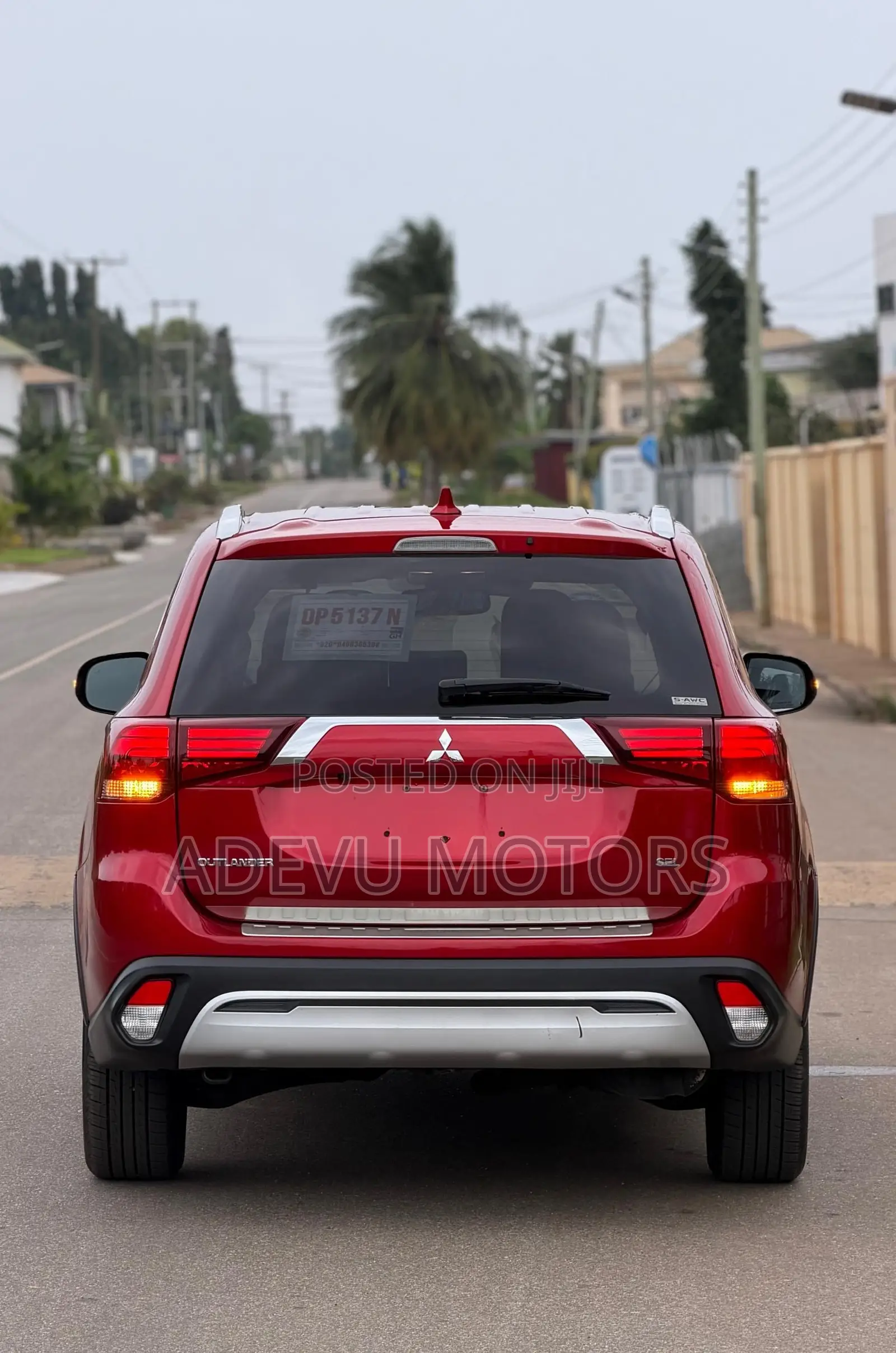 Mitsubishi Outlander SEL S-AWC 2020 Red