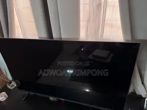 Hisense TV 43inches