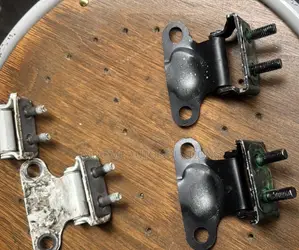 Ra4 2019 - 2024 Boot Hinge