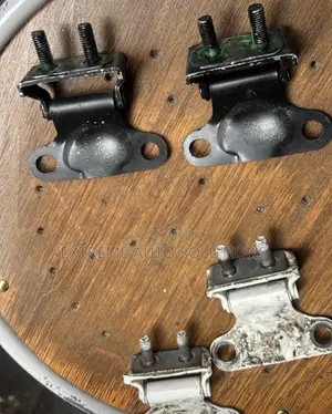 Ra4 2019 - 2024 Boot Hinge