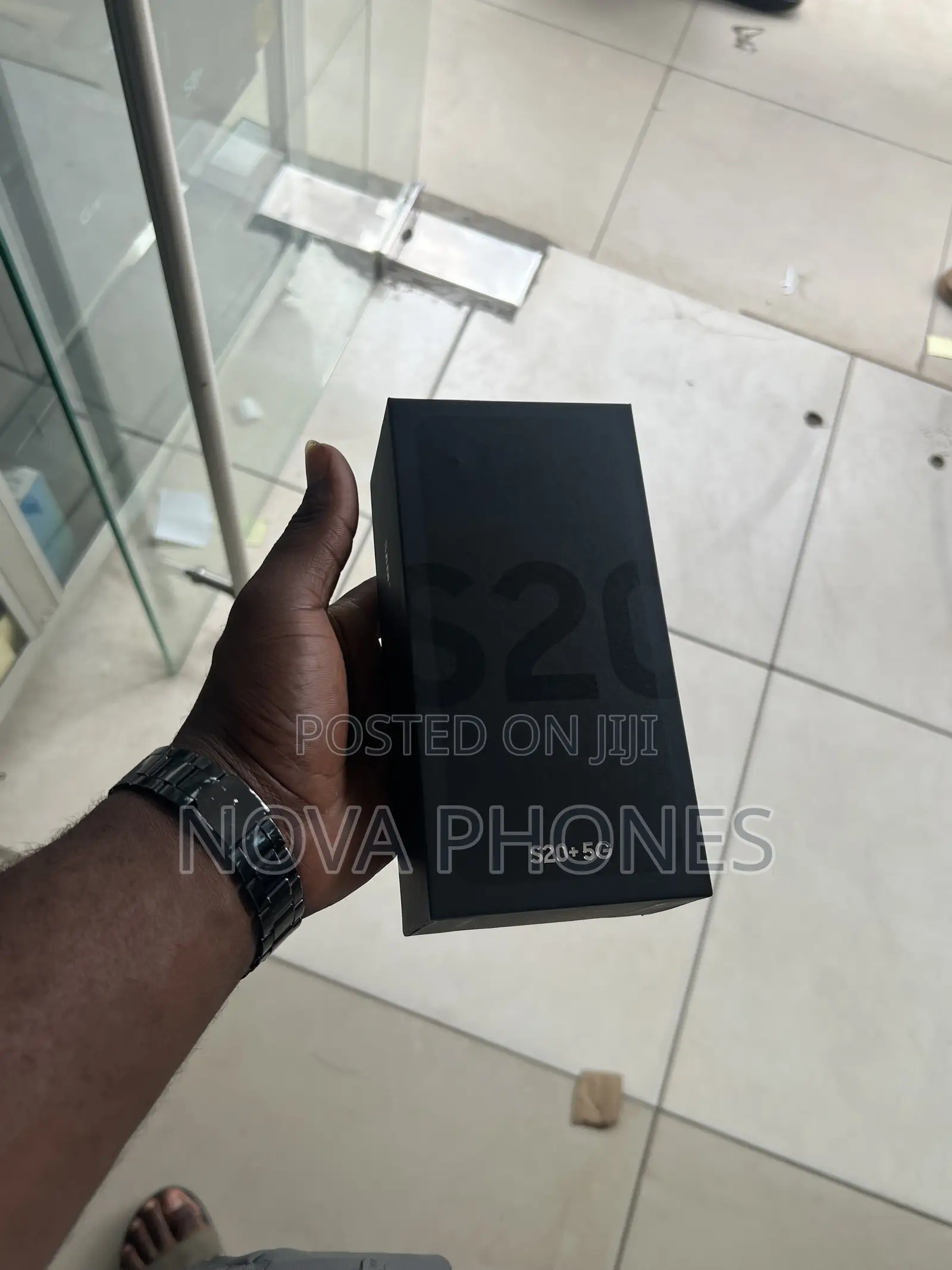 New Samsung Galaxy S20+ 128 GB