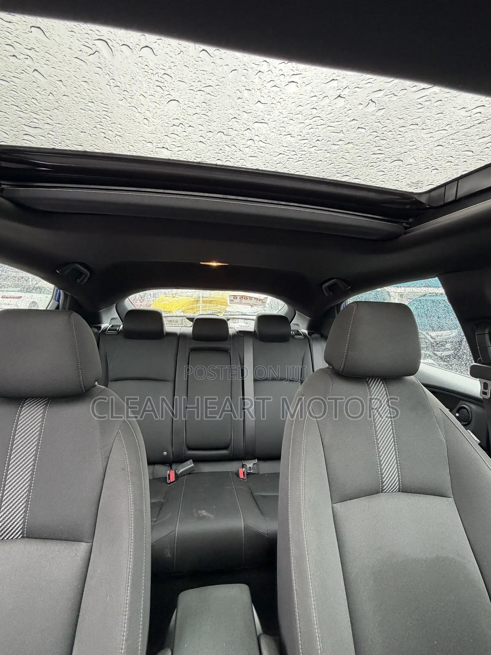 Honda Civic EX Hatchback 2019 Blue