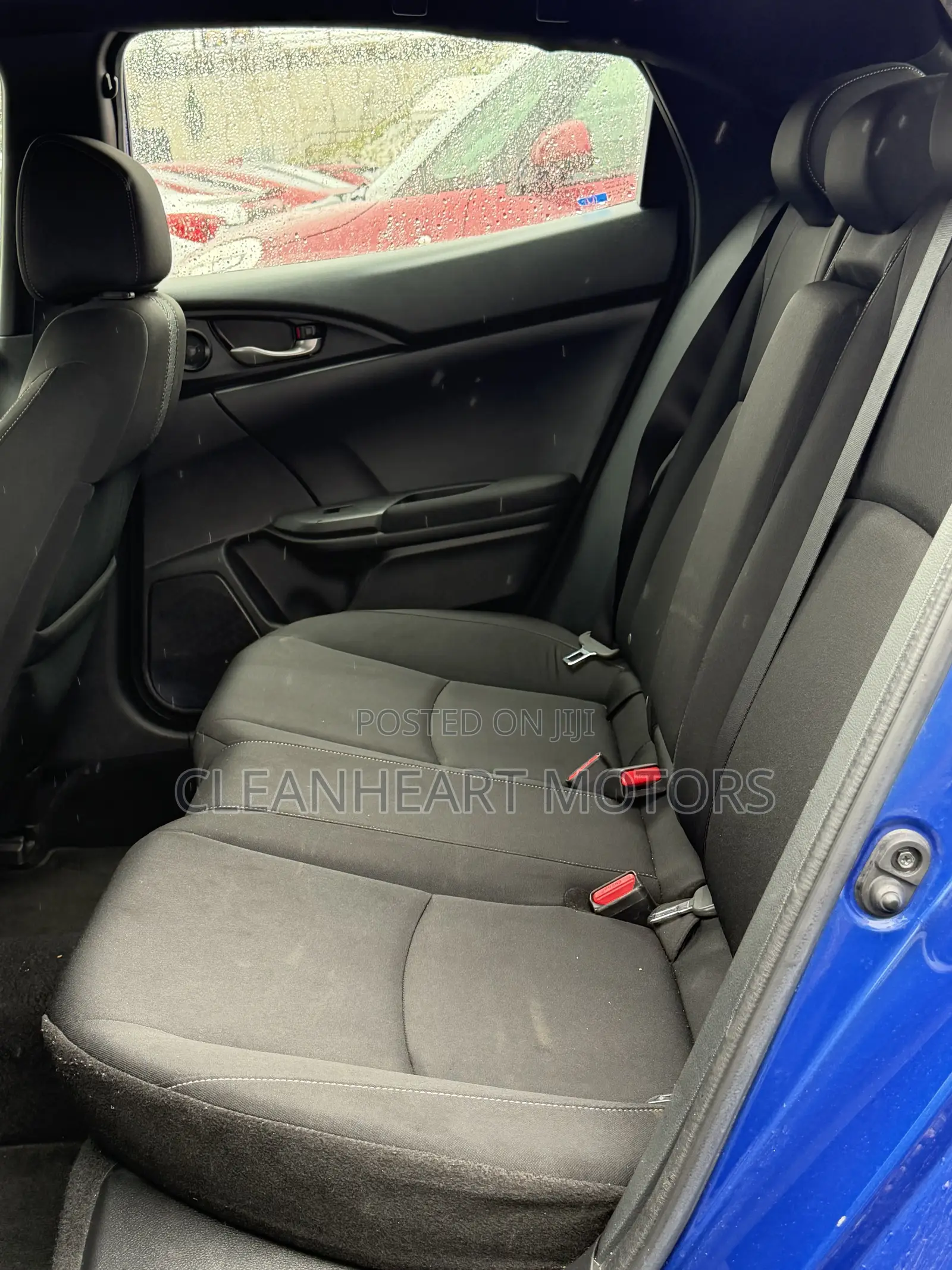 Honda Civic EX Hatchback 2019 Blue