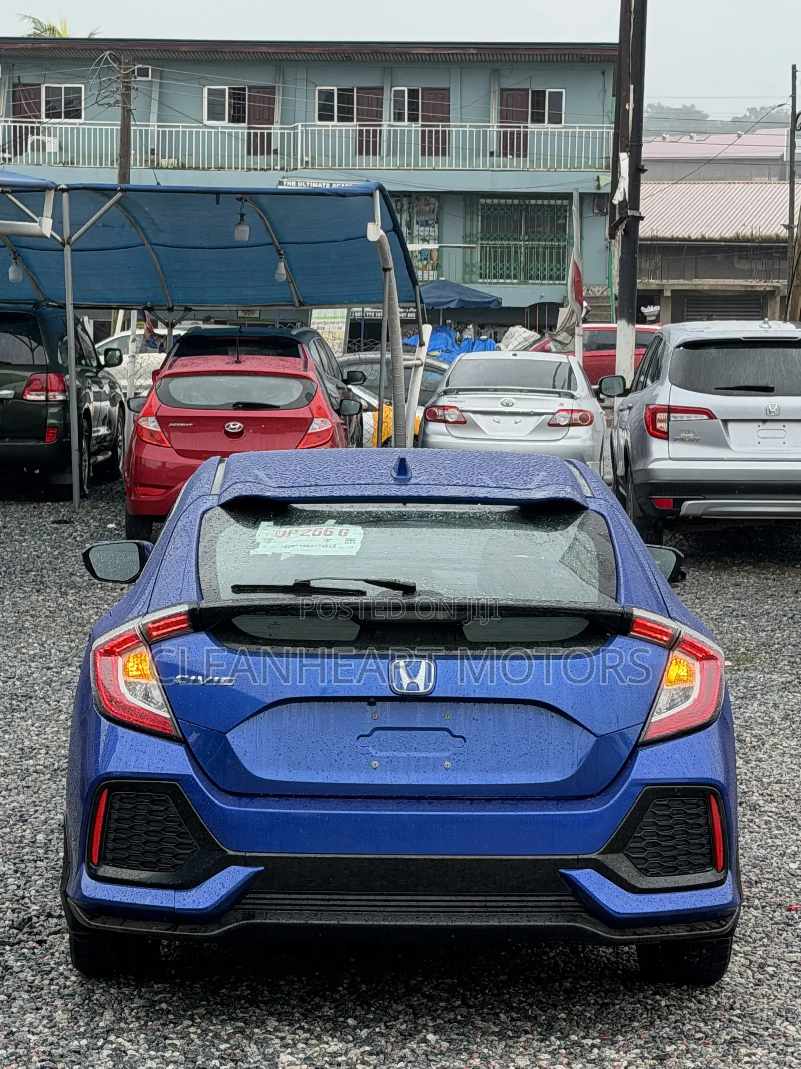 Honda Civic EX Hatchback 2019 Blue