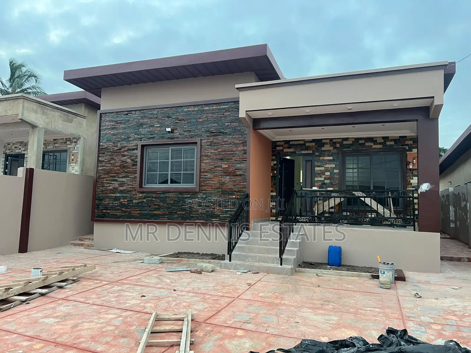 3bdrm House in Mallam Gbawe, Zero for sale