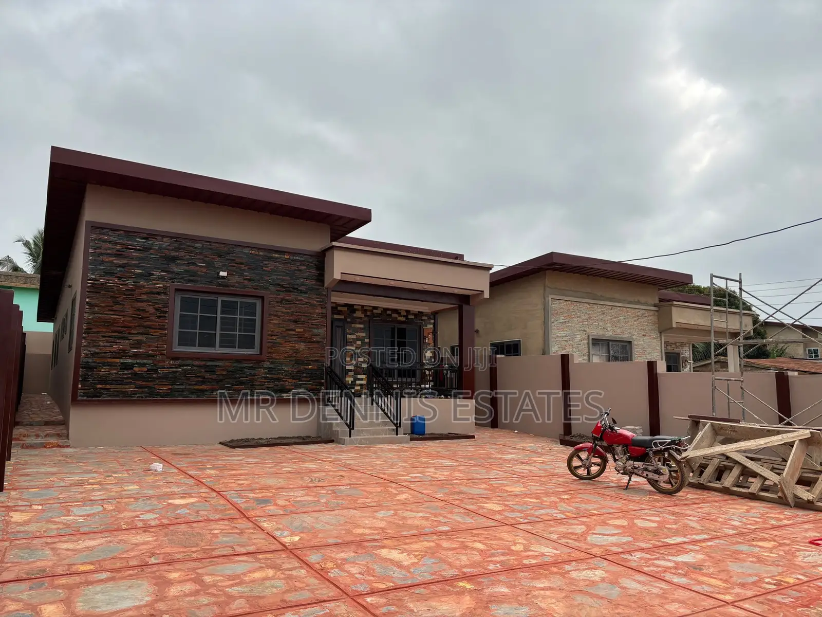 3bdrm House in Mallam Gbawe, Zero for sale