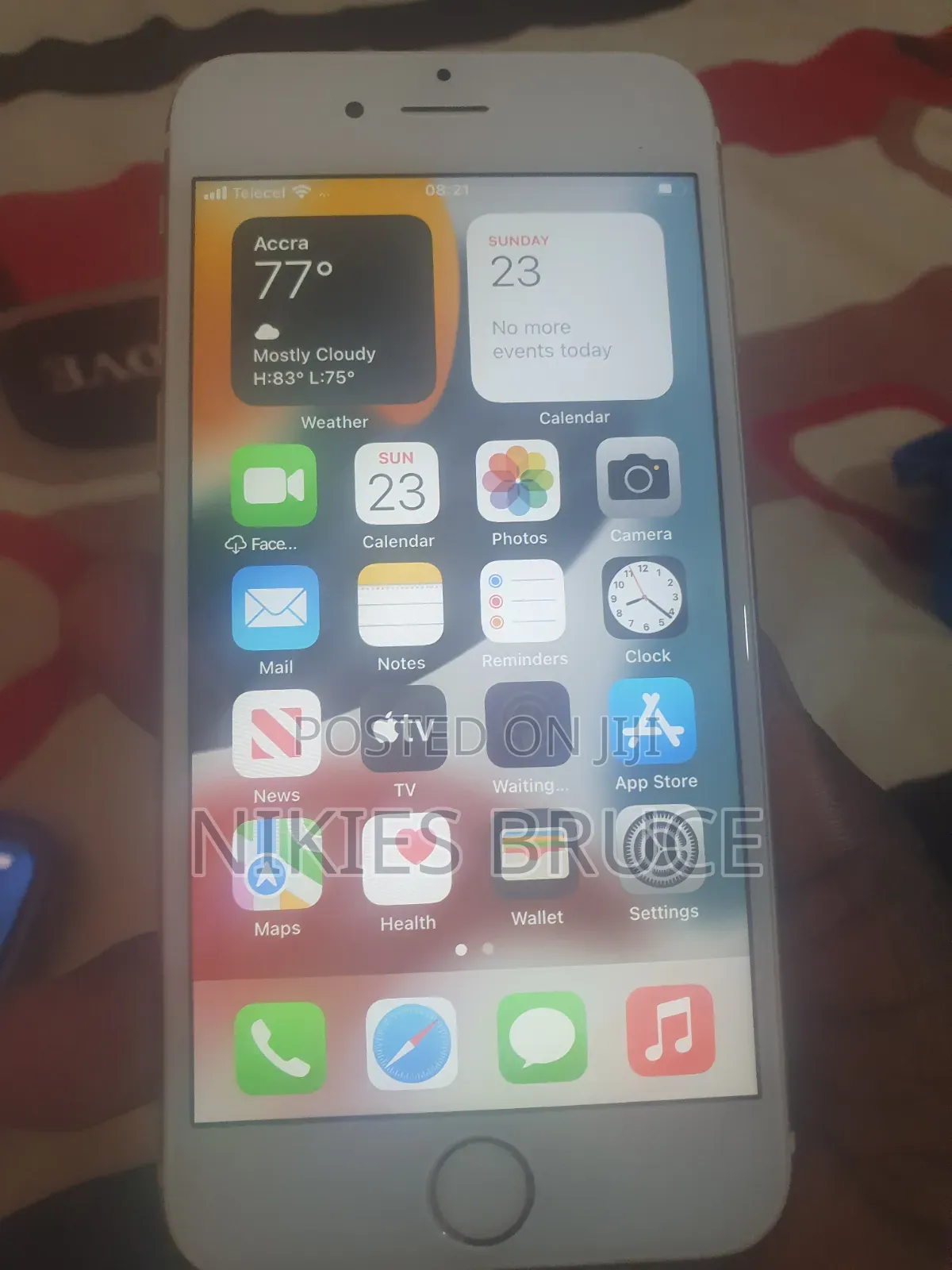 Apple iPhone 6s 16 GB Pink