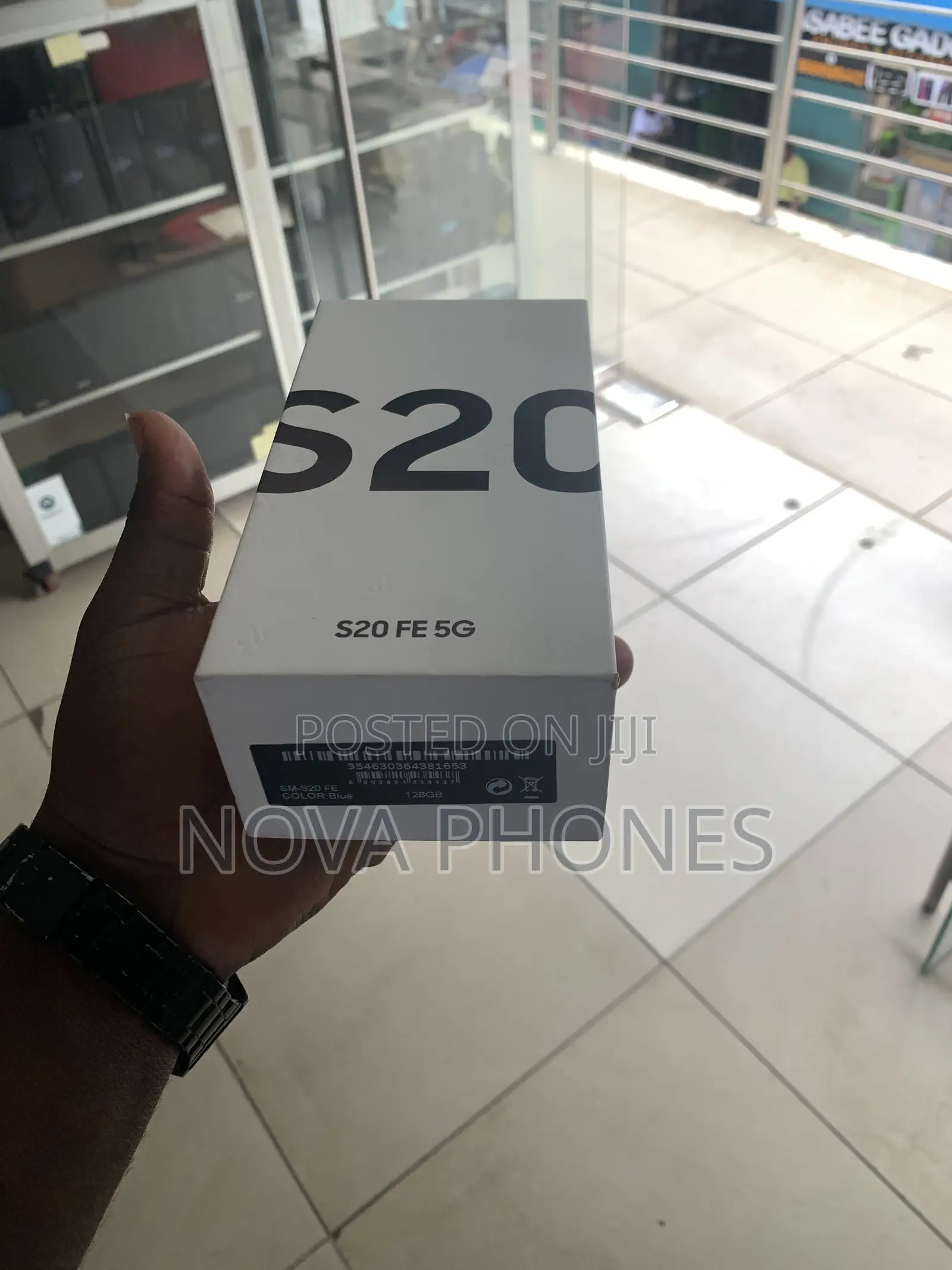 New Samsung Galaxy S20 FE 5G 256 GB