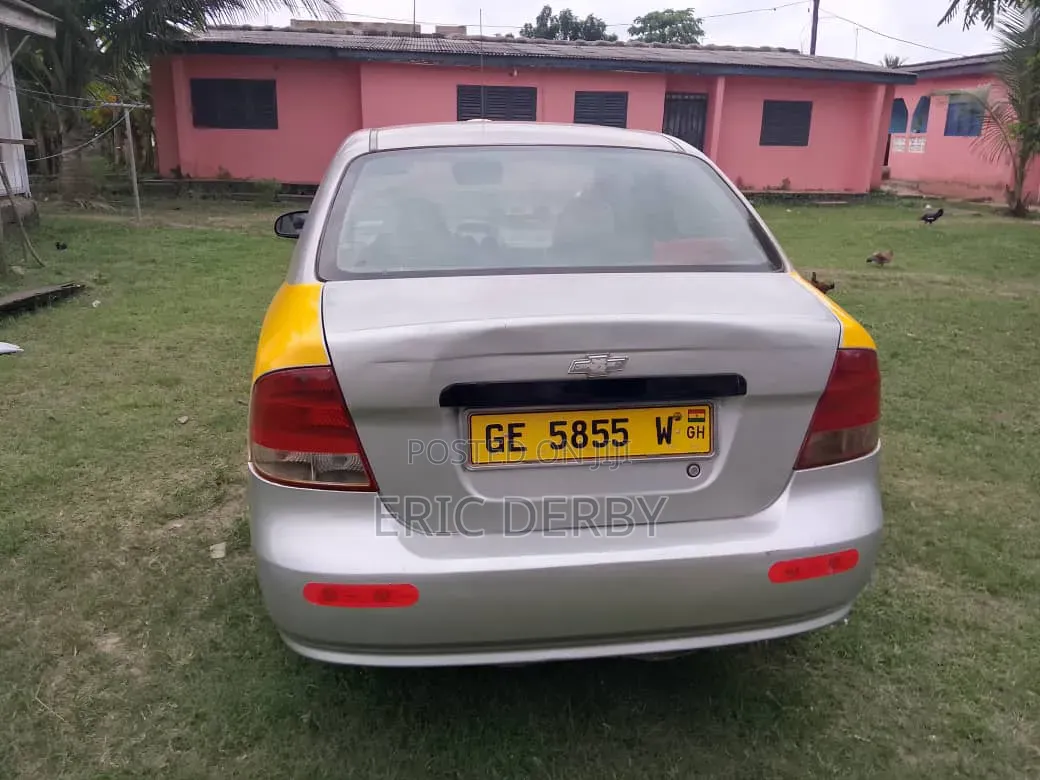 Chevrolet Aveo 2005 Silver