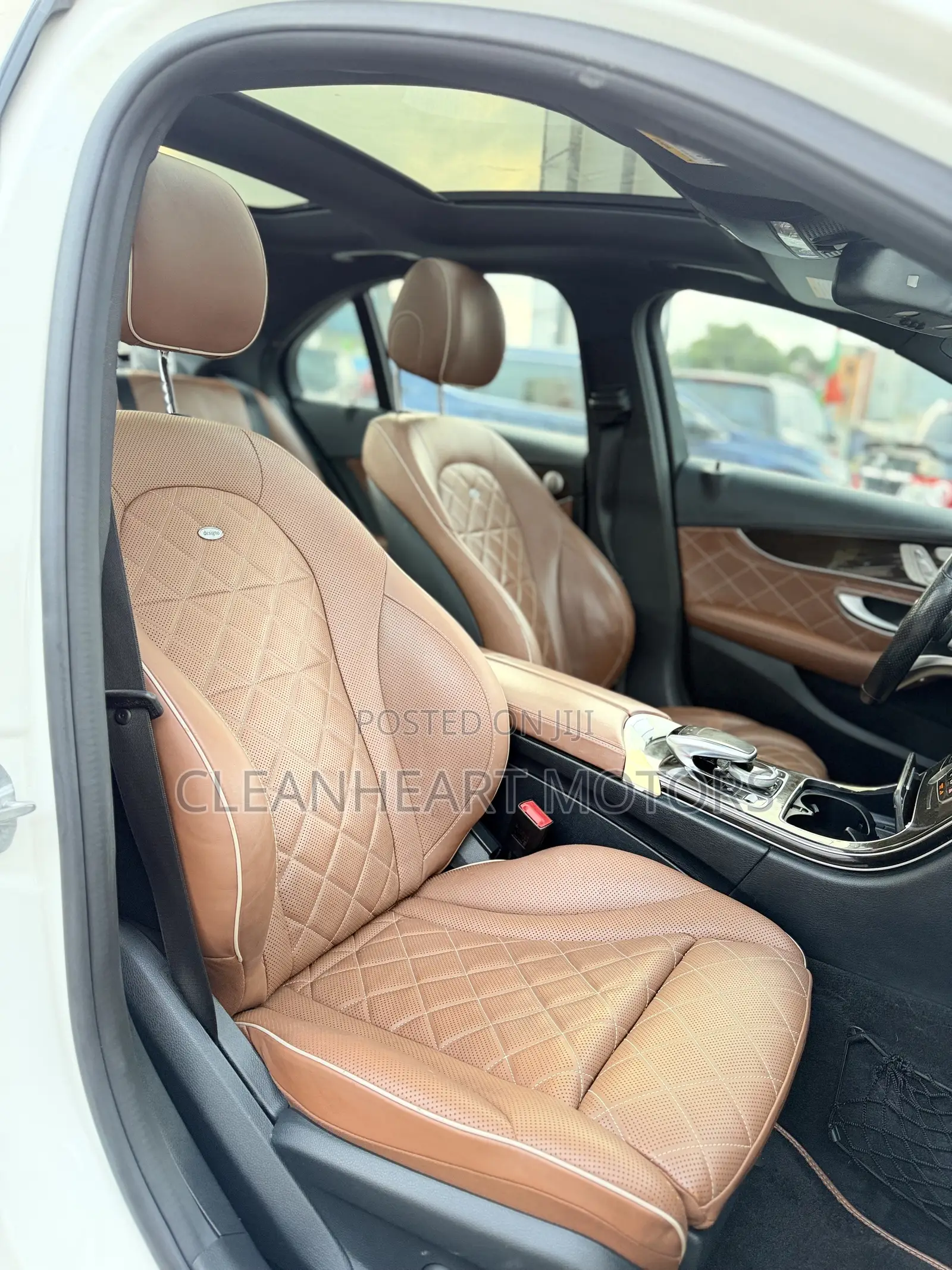 Mercedes-Benz C300 Sport 4Matic Sedan AWD (2.0L 4cyl 7A) 2017 White
