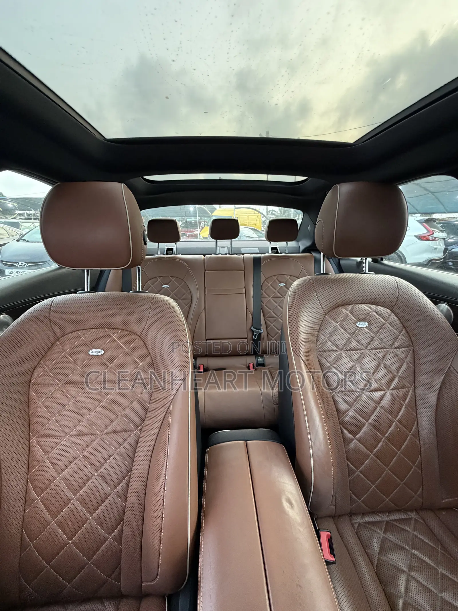 Mercedes-Benz C300 Sport 4Matic Sedan AWD (2.0L 4cyl 7A) 2017 White