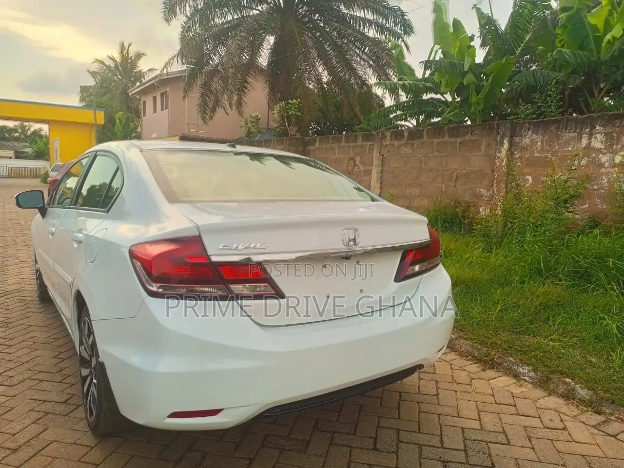 Honda Civic 2015 White