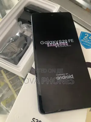 New Samsung Galaxy S20 FE 128 GB