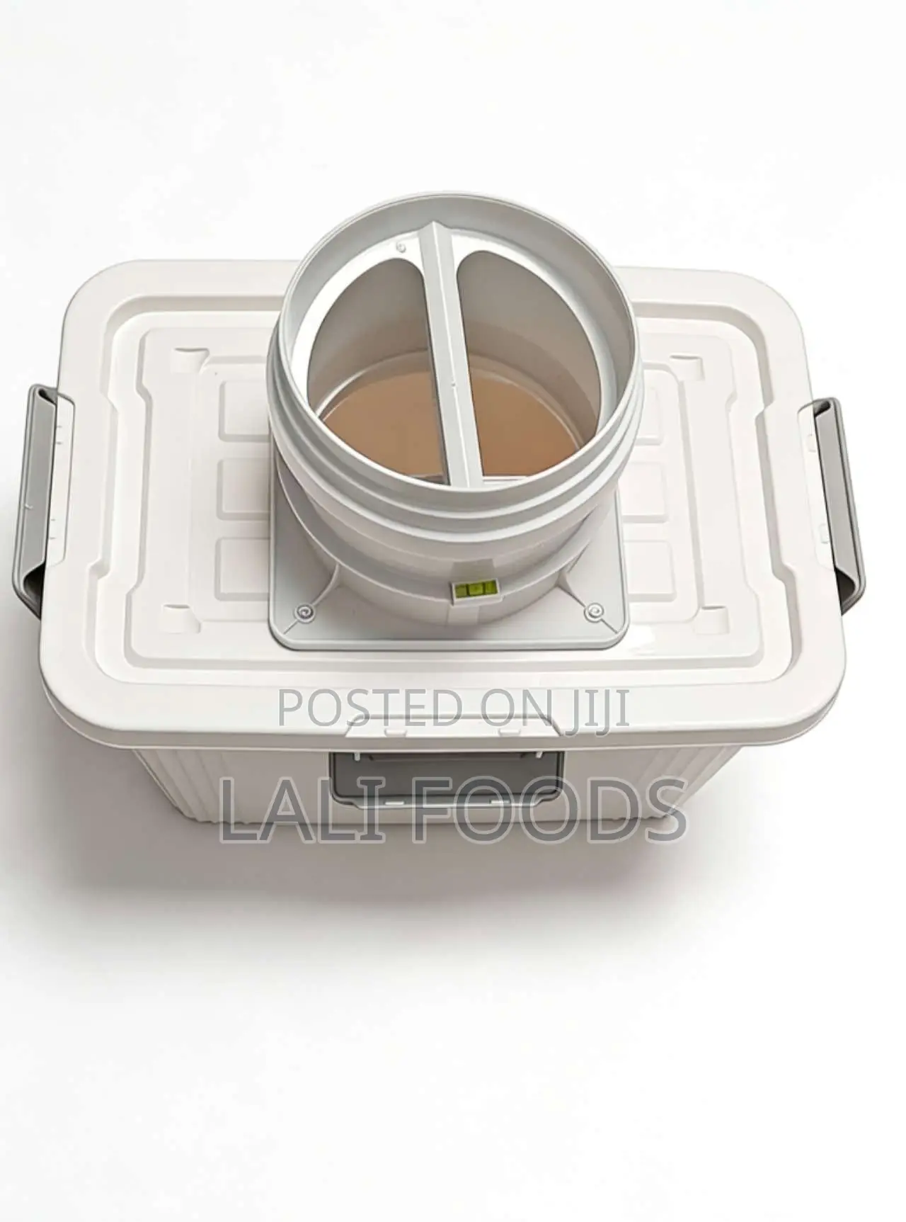 All-in-One Hydroponic Towers for Vertical Farming - 16 Pot Model